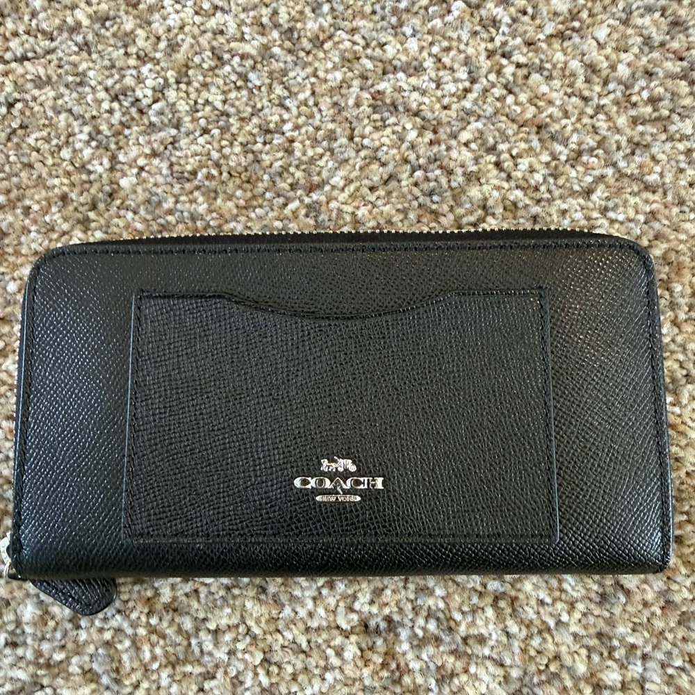Coach F54007 Crossgrain Leather Accordion Zip Around Wallet
